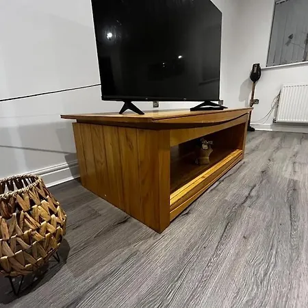 Stylish New-build Family - Free Parking Wifi